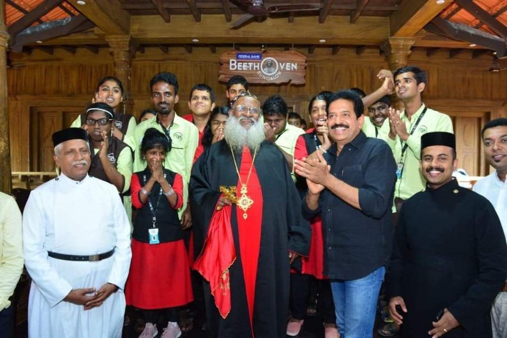 കാതോലിക്കാ ബാവാ മാജിക് പ്ലാനറ്റില്‍